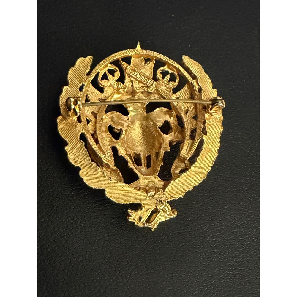 Vintage Florenza Brooch Heraldic Crest Knight Gold Tone READ - Picture 4 of 11